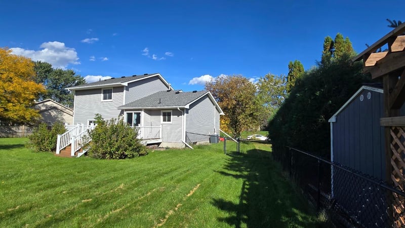 8919 Victoria Gardens, Brooklyn Park, MN 55443