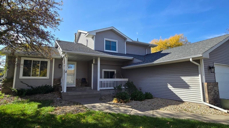 8919 Victoria Gardens, Brooklyn Park, MN 55443