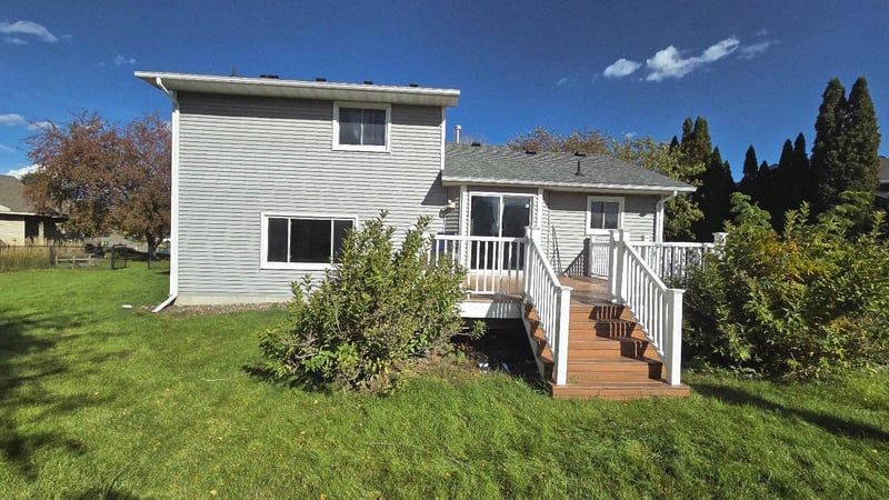 8919 Victoria Gardens, Brooklyn Park, MN 55443