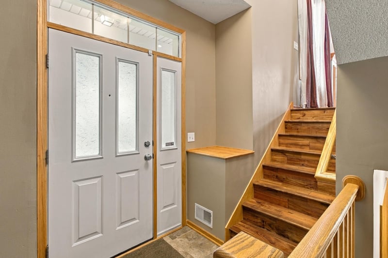2401 121st Cir NE #L, Blaine, MN 55449