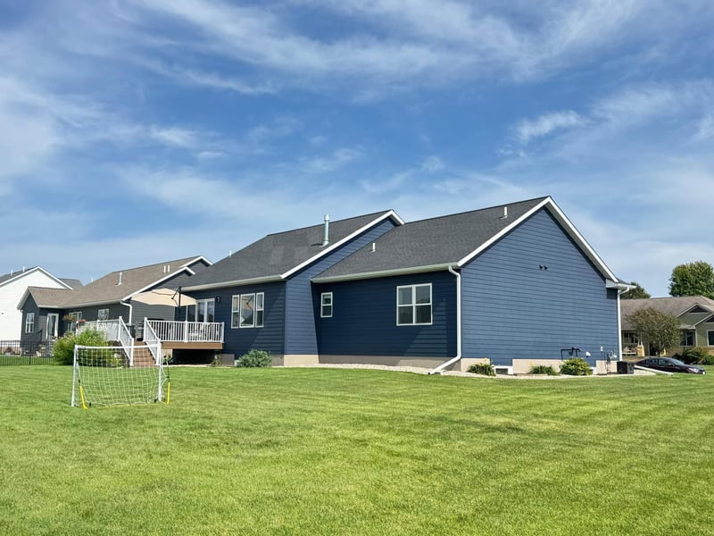 1807 Raymond Dr, North Mankato, MN 56003