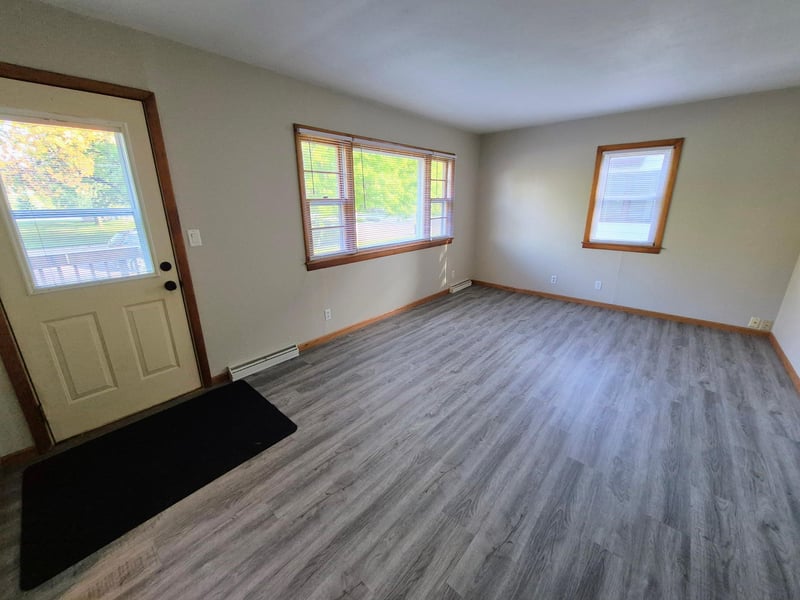 2936 Queen Ave, Slayton, MN 56172