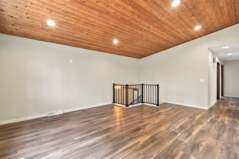 16980 Blind Lake Trl SE, Prior Lake, MN 55372