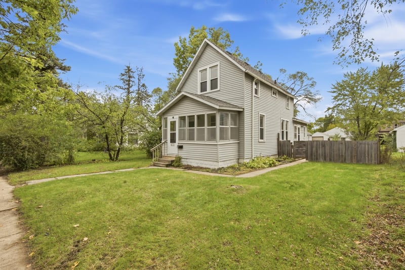 832 15th Ave S, Saint Cloud, MN 56301