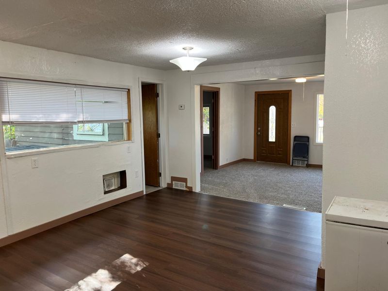 1653 Langley Ave, Windom, MN 56101