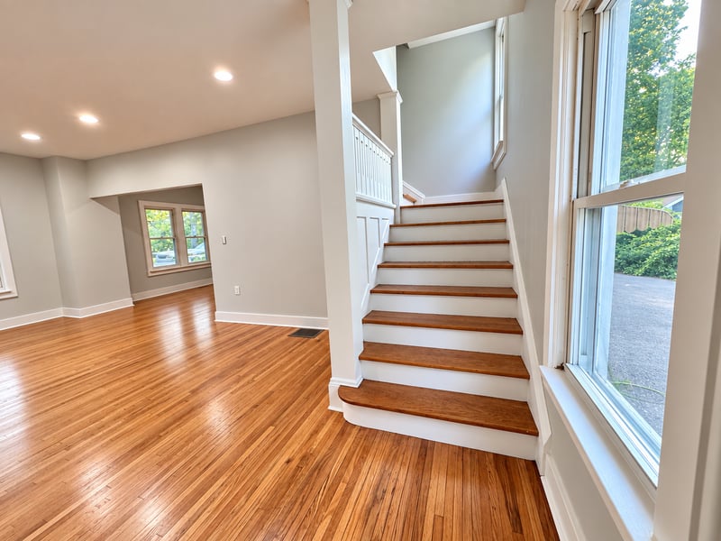 929 Barclay St, Saint Paul, MN 55106