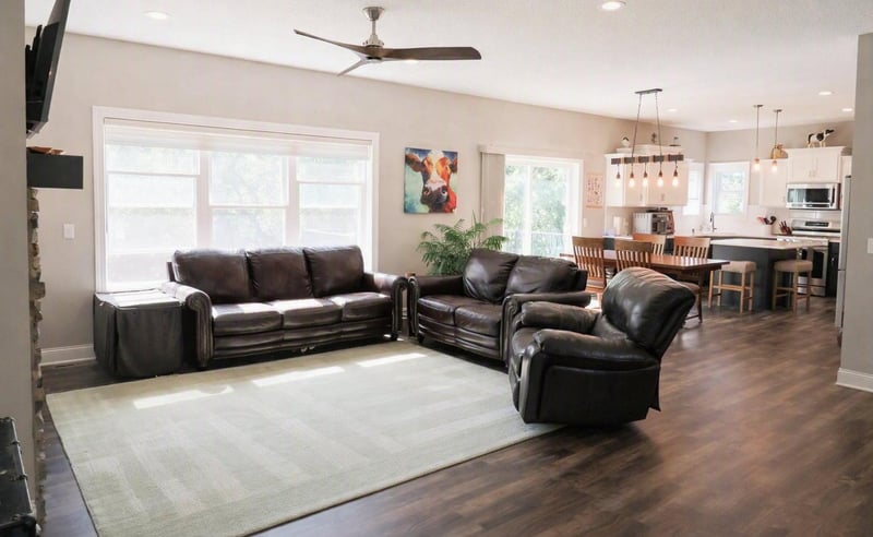 4859 Maple St, Rockford, MN 55373