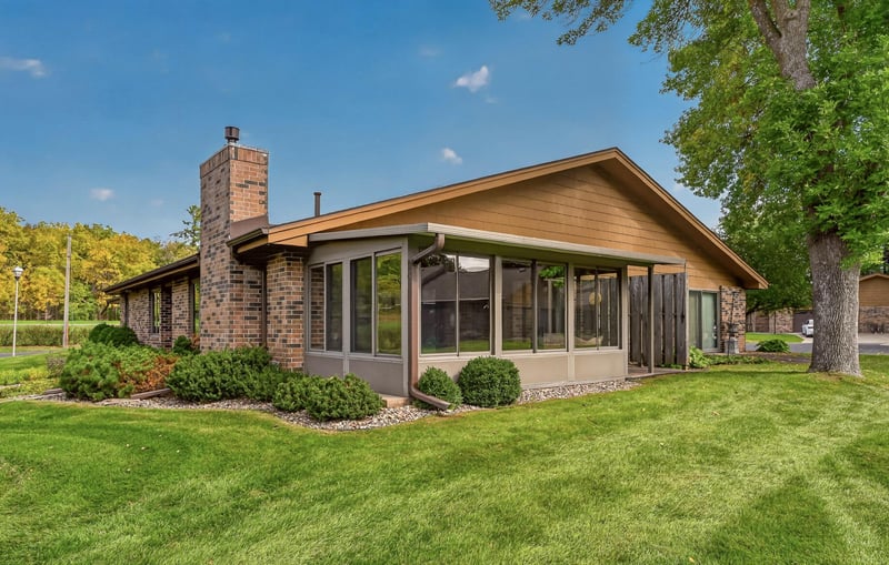 2241 Baihly Ln SW, Rochester, MN 55902