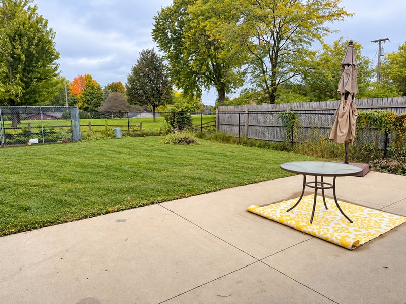 350 13th St SW, Owatonna, MN 55060