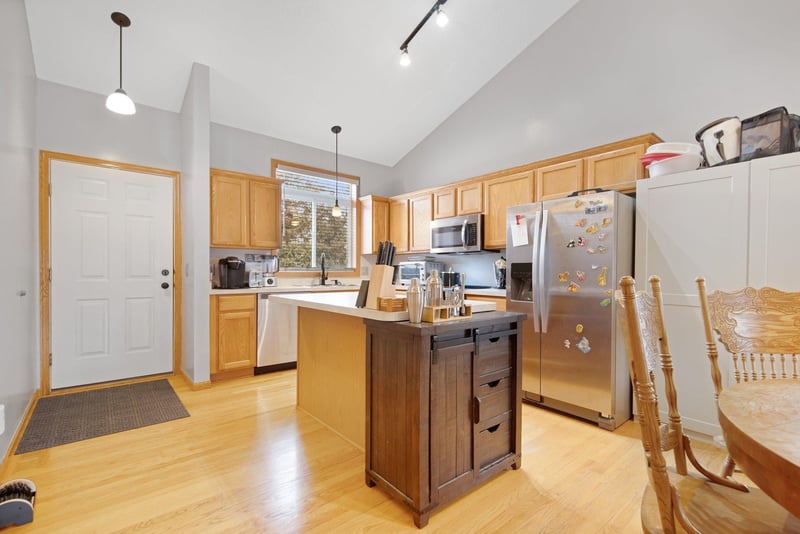 2230 Downing Ave, Shakopee, MN 55379