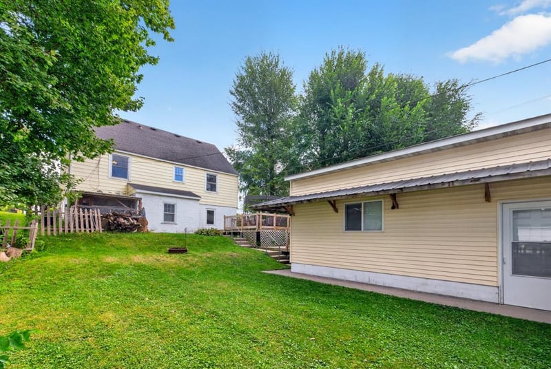 813 4th Ave NW, Rochester, MN 55901
