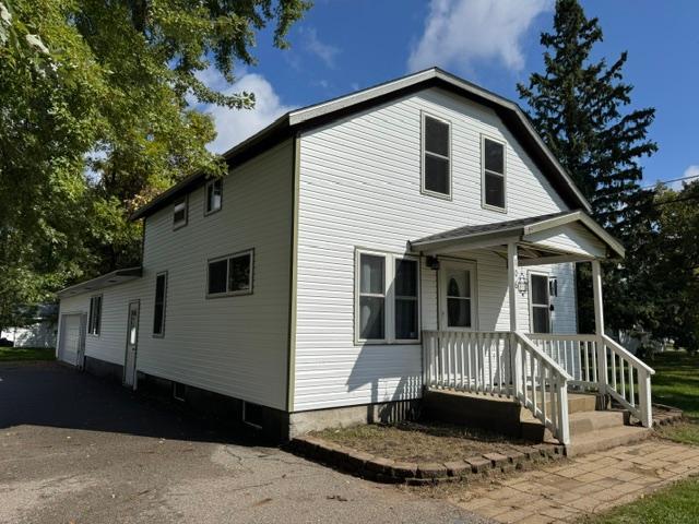106 Cedar Ave NE, Wadena, MN 56482