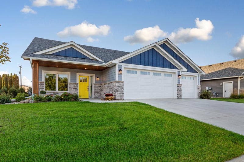 510 River Valley Ln, Dundas, MN 55019