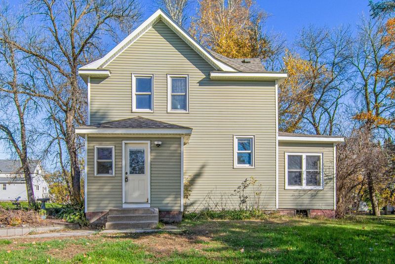 18480 365th Ave, Green Isle, MN 55338