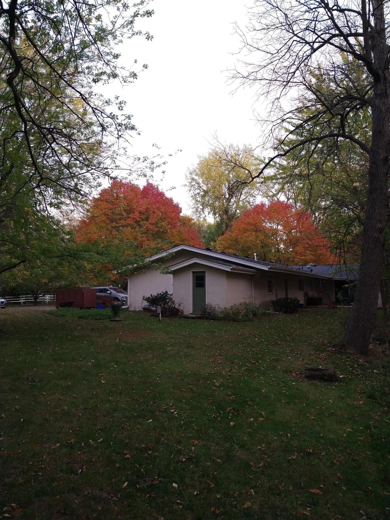 567 Rice Creek Ter NE, Fridley, MN 55432