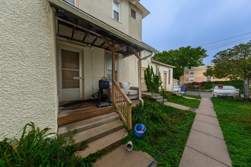 2015 2nd Ave S, Minneapolis, MN 55404
