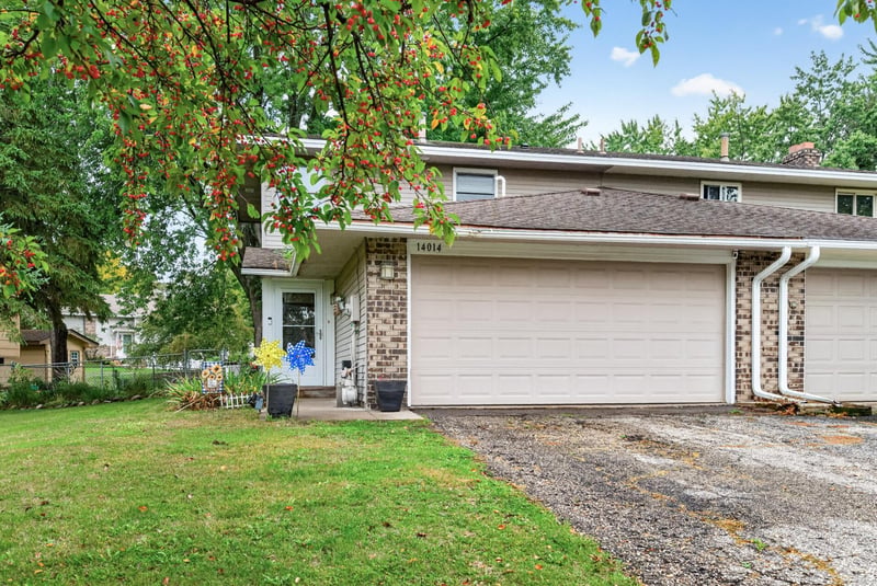 14014 Park Ave, Burnsville, MN 55337