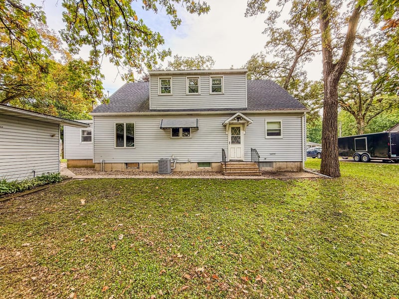 200 4th St NW, Rose Creek, MN 55970