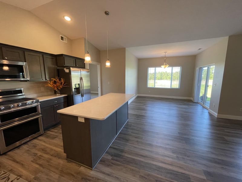 2008 Whiting Rd NW #8, Bemidji, MN 56601