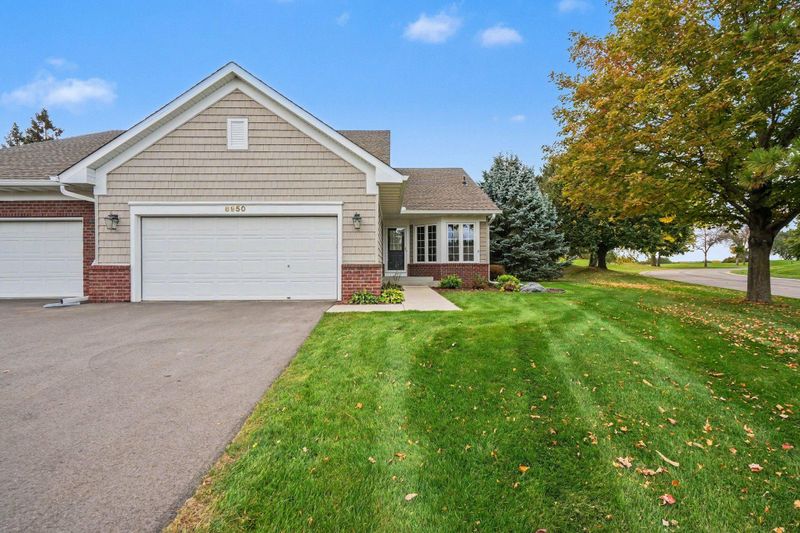 8950 Deer Run Ct, Victoria, MN 55386