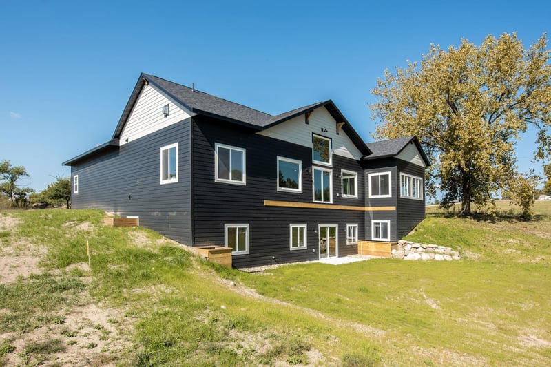1001 Moore St, Starbuck, MN 56381