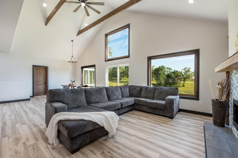 1001 Moore St, Starbuck, MN 56381