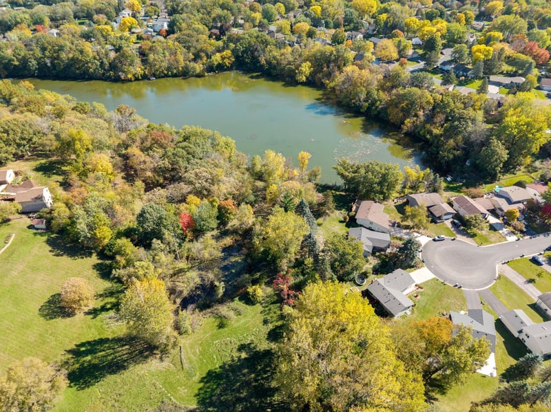 4801 Shevlin Ct, Eagan, MN 55122