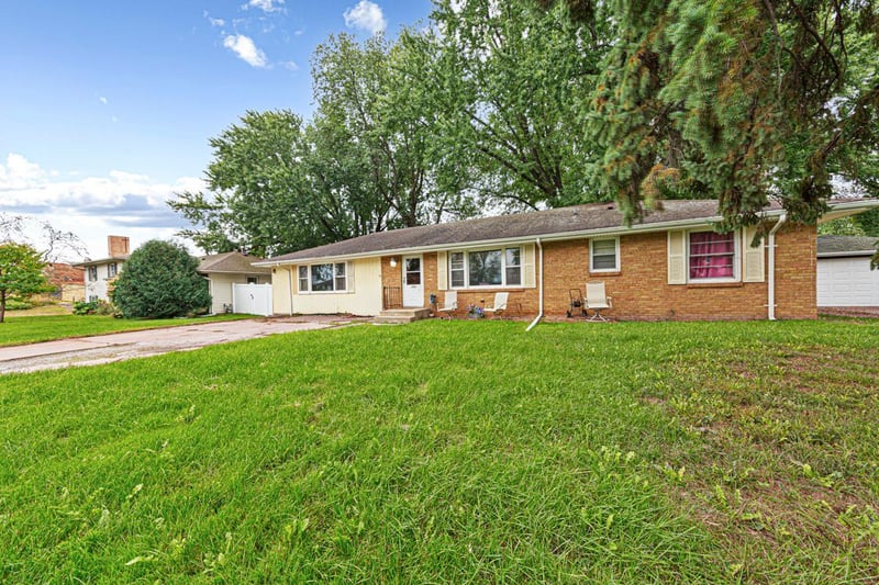 3320 Upper 143rd St W, Rosemount, MN 55068
