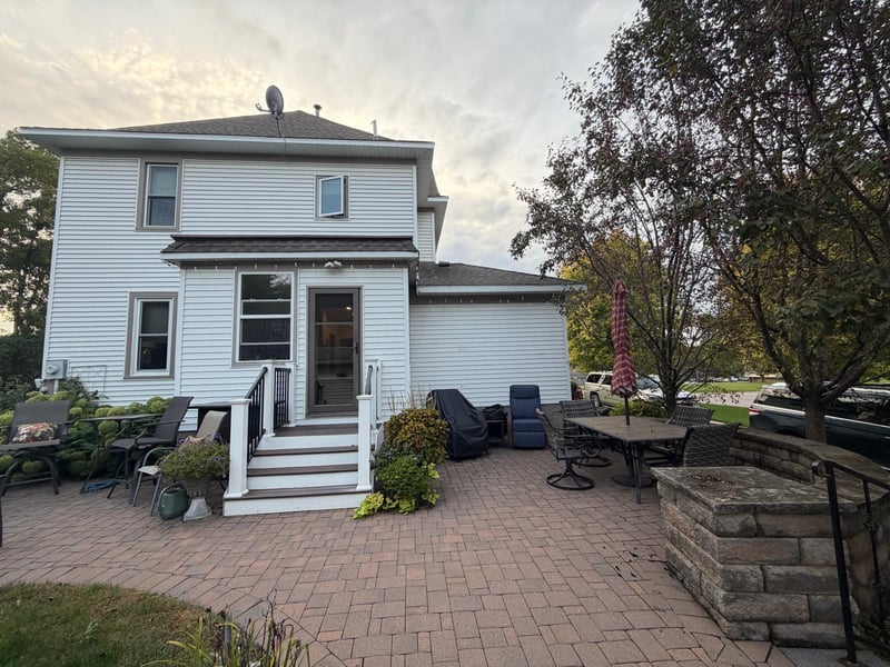 627 12th St, Dawson, MN 56232