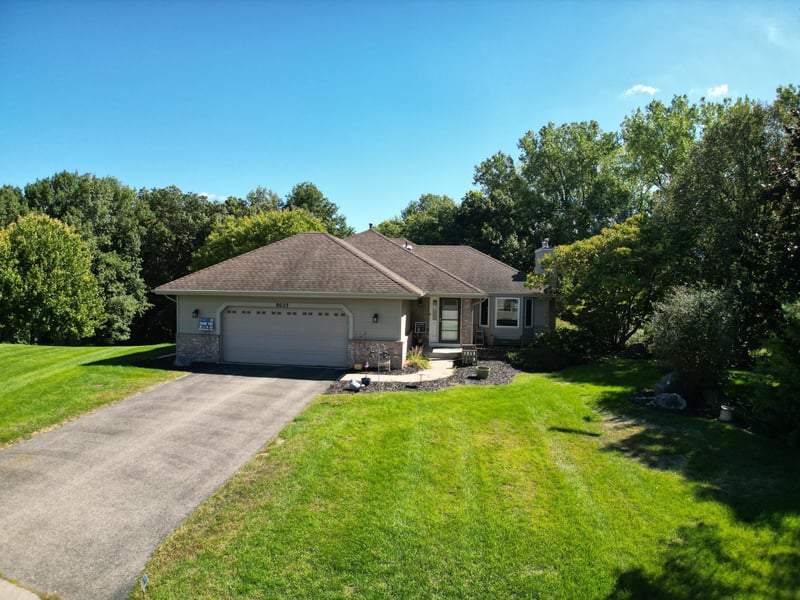 8023 Delano Ct, Inver Grove Heights, MN 55076