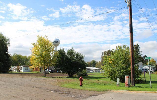 201 N Maddy St, Mcgregor, MN 55760