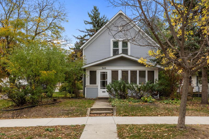 245 8th Ave N, Hopkins, MN 55343