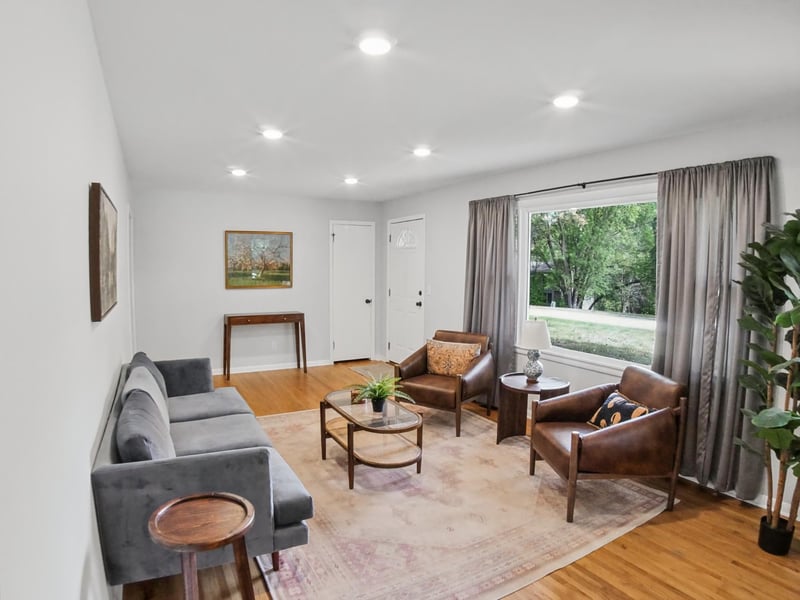 1225 Dunkirk Ln N, Plymouth, MN 55447