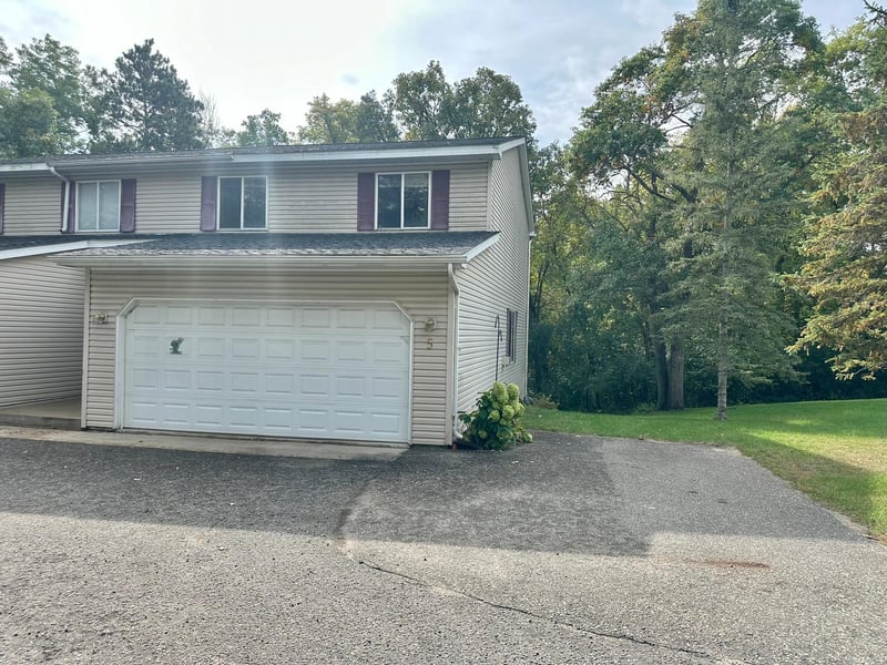 806 Pine St #5, Park Rapids, MN 56470