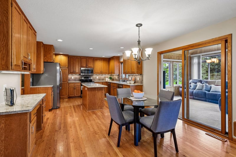 15370 80th Pl N, Maple Grove, MN 55311