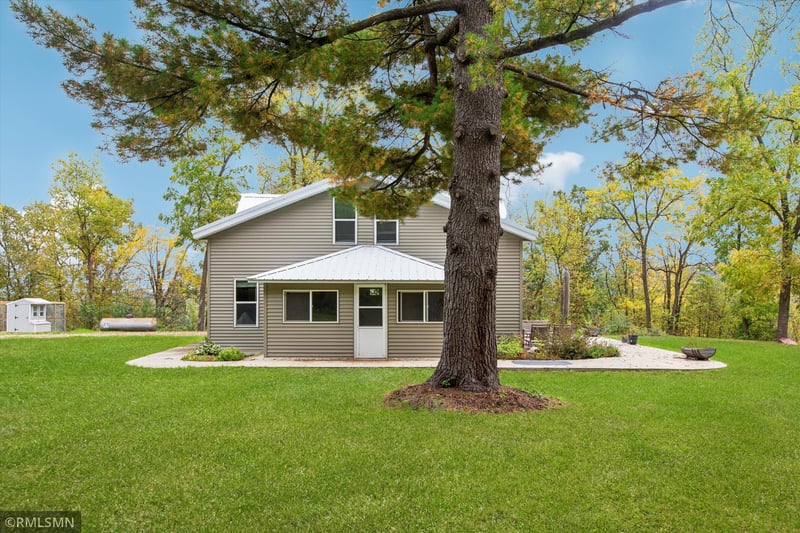 235 Green Spring Rd, Red Wing, MN 55066