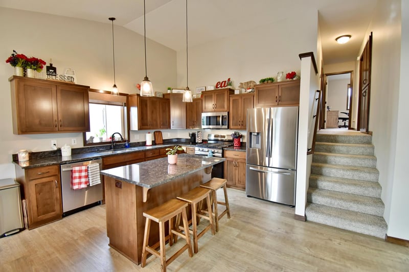 23711 Marigold St NW, Saint Francis, MN 55070