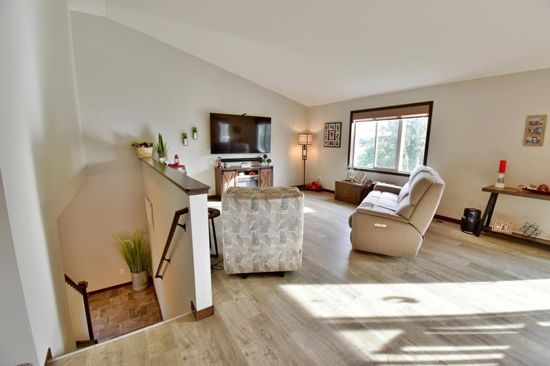 23711 Marigold St NW, Saint Francis, MN 55070