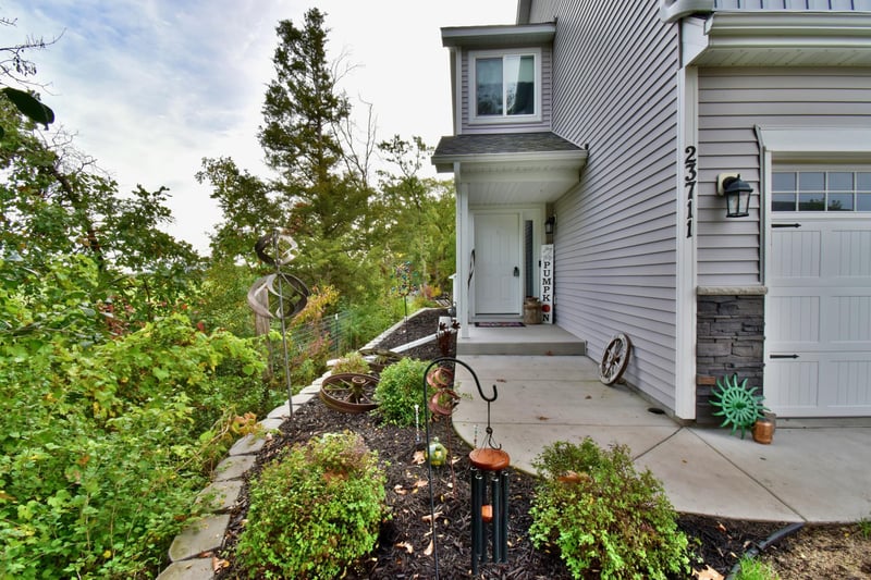 23711 Marigold St NW, Saint Francis, MN 55070