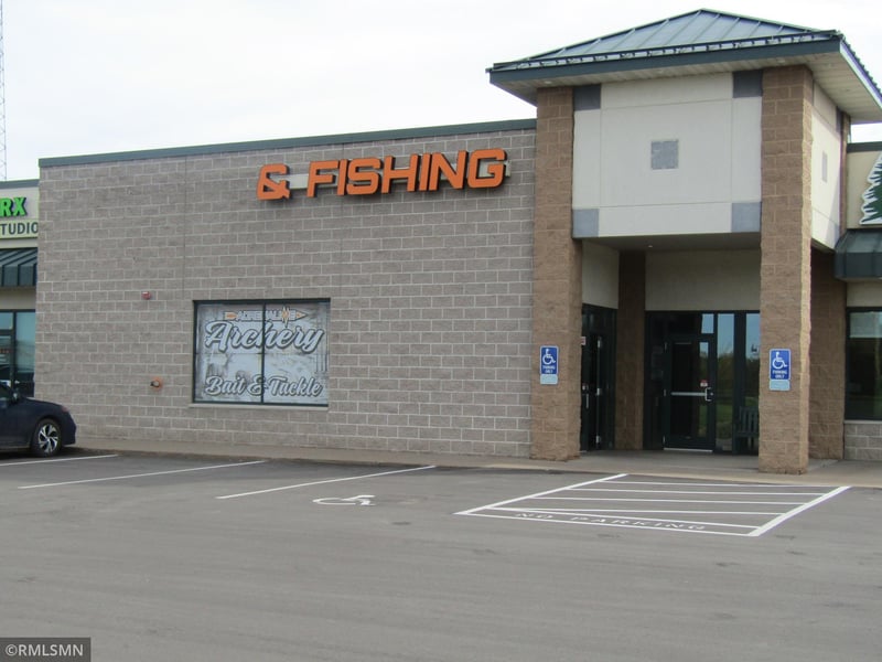 1300 Northridge Dr NW #6, Pine City, MN 55063