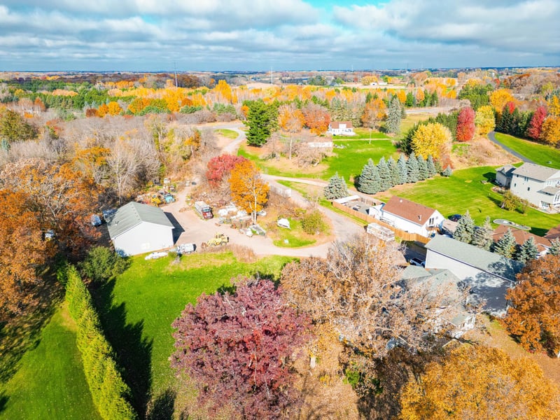 9225 Lake Blvd, Chisago City, MN 55013