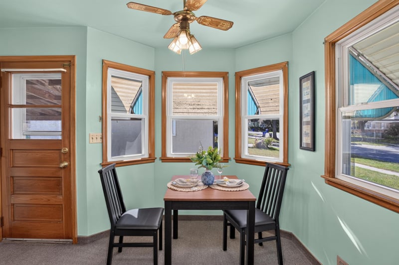 1158 Arundel St, Saint Paul, MN 55117