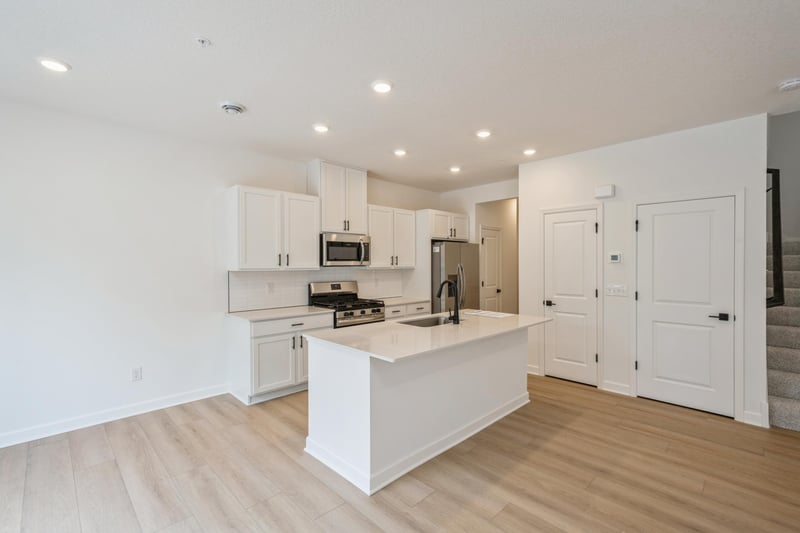 10548 Harbor Ln N, Maple Grove, MN 55369