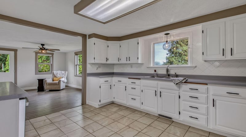 2071 11 1/2 St, Cumberland, WI 54829