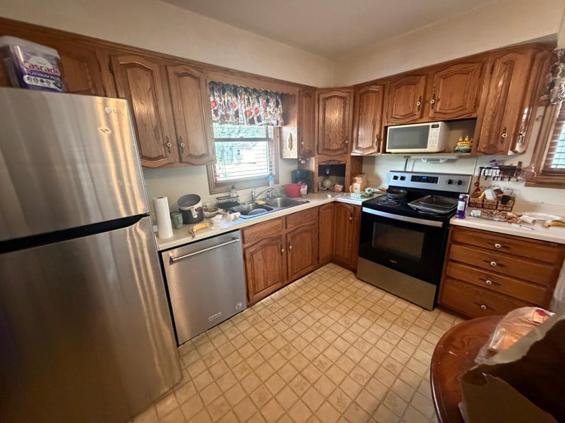 10133 Cottonwood St NW, Coon Rapids, MN 55448