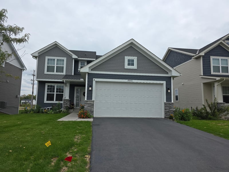 19921 64th Ave, Hamel, MN 55340