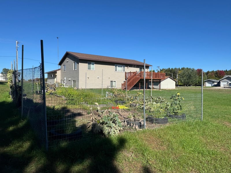 527 Madison Ave SE, Wadena, MN 56482