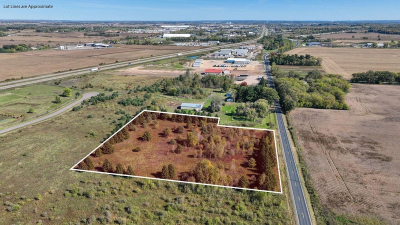 8460 Partridge Rd, Eau Claire, WI 54703
