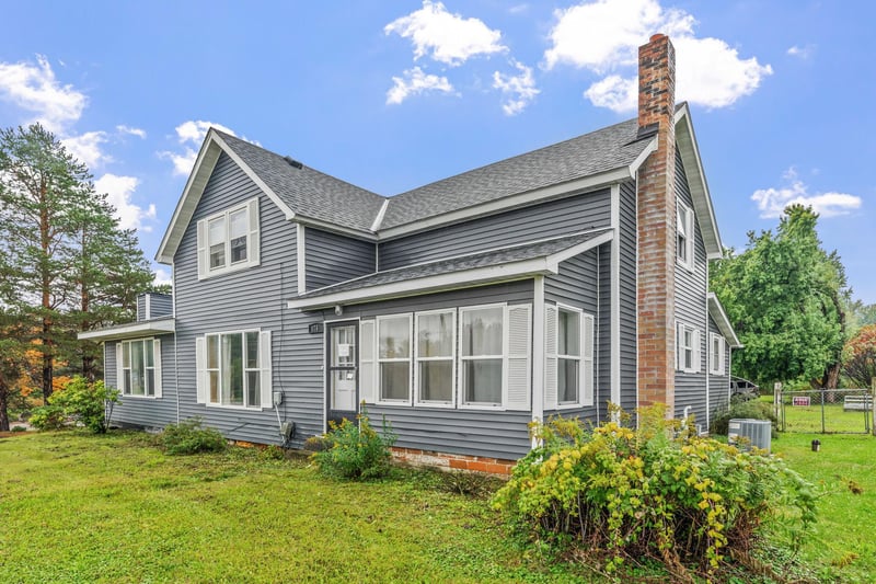 1764 Main St, Centerville, MN 55038