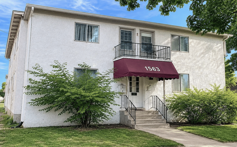 1563 Charles Ave, Saint Paul, MN 55104